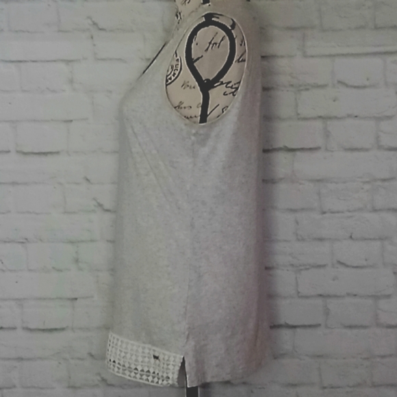 Tommy Hilfiger Heathered Grey Sleeveless Crochet Detail, Size M - Picture 2 of 7